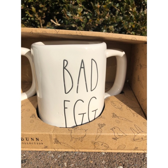 Rae Dunn Easter Mug Set - Picture 3 of 4